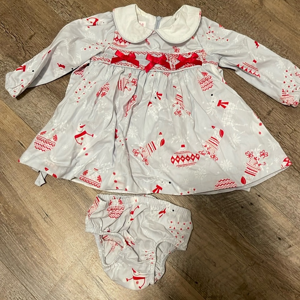 0-3 mo girls Christmas diaper set